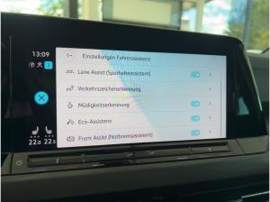 Volkswagen Golf VIII 1.5 TSI Style Navi LED SHZ ACC PDC