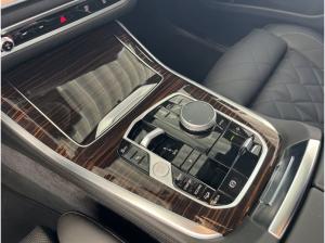 BMW X5 xDrive40d M Sportpaket Pro 3. Sitzreihe Travel Paket Innovationspaket Comfort Plus uvm.