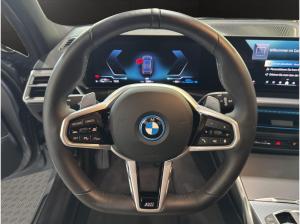 BMW 330 330e M Sport*ACC*AHK*LED*CAM*DAB*LHZ*Widescreen