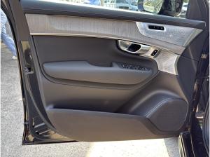 Volvo XC90 T8 Recharge Plus Dark Plug-In Hybrid AWD Auto