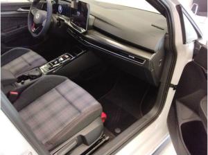Volkswagen Golf Golf GTI 2.0 TSI 195kW 7-Gang DSG - PANO AHK DCC IQ-Light / inkl. Winterräder und Garantie