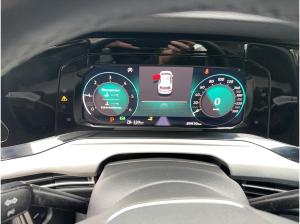 Volkswagen Golf Life 2.0 TDI DSG CARPLAY ACC MATRIX NAVI