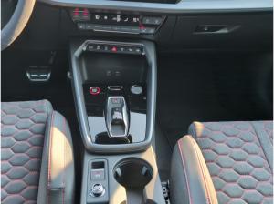 Audi RS3 Sportback 294 kW S tronic *MAX 280 km/h*Matrix*RS Schalensitze*SONOS*Parkassistent Plus*