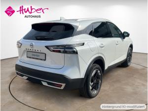 Nissan Qashqai 1.3 DIG-T AT- N-Connecta mit Winter Paket