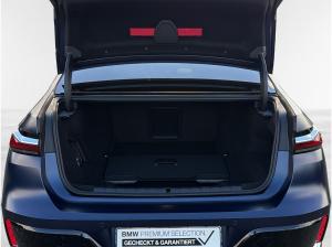 BMW i7 xDrive60 M Sport 31 Zoll Display hinten,AHK,MASSAGE+SITZLÜFTUNG,BOWER&WILKINS SOUND,ACC,360 GRAD KAM