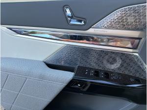 BMW i7 xDrive60 M Sport 31 Zoll Display hinten,AHK,MASSAGE+SITZLÜFTUNG,BOWER&WILKINS SOUND,ACC,360 GRAD KAM