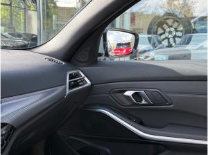 BMW 330 d xDrive Touring M Sport PRO //Stop&Go HeadUp