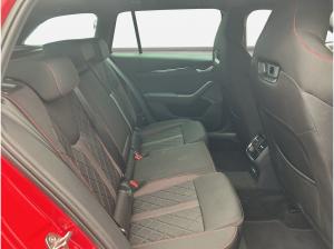 Skoda Octavia Combi RS *HUD*Pano*Matrix*Keyless*Kamera*