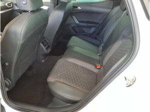 Seat Leon FR 2.0 TDI DSG - LED Kamera Navi PDC ACC GJR Keyless DAB SHZ