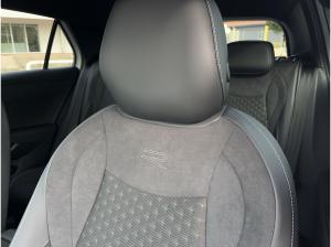 Volkswagen T-Roc R-Line 1.5 l eTSI DSG,IQ.LIGHT,HUD,Kamera