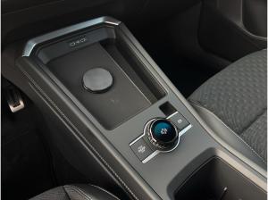 Volkswagen T-Roc R-Line 1.5 l eTSI DSG,IQ.LIGHT,HUD,Kamera