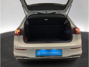 Volkswagen Golf VIII "Energy" 1.5 TSI *Handschalter*Navi*Kamera*/SOFORT VERFÜGBAR/ANSCHLUSSGARANTIE
