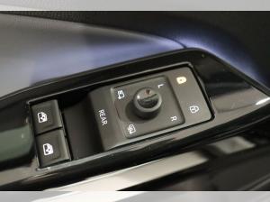 Volkswagen ID.4 Pure NAVI ACC SHZ IQ.LIGHT Allwetterreifen