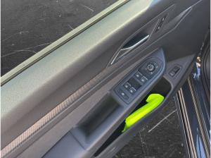 Volkswagen Golf Variant 2.0 TDI R-Line HUD Navi AHK RFK 18 Zoll