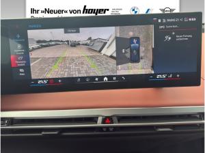 BMW ix M70 xDrive M Sportpaket Luftfederung Bowers & Wilkins uvm.
