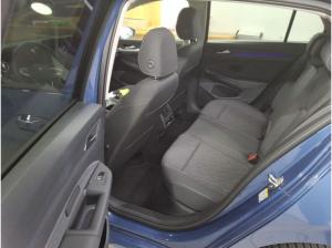 Volkswagen Golf VIII Lim. Life 1.5 eTSI DSG - LED Navi Rear View ACC GJR PDC HUD Harman Kardon