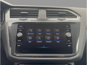 Volkswagen Tiguan 1.5 TSI DSG Elegance Navi LED SHZ ACC PDC