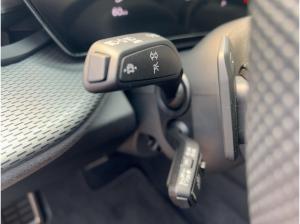 Audi Q5 TDI quattro S tronic S line Pano AHK