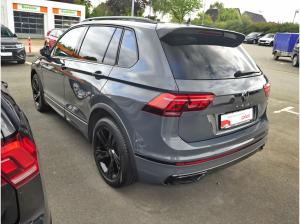 Volkswagen Tiguan 2.0 TSI 4M R-line Pano Matrix AHK Kamera