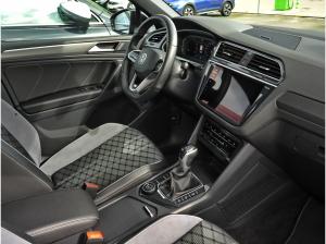 Volkswagen Tiguan 2.0 TSI 4M R-line Pano Matrix AHK Kamera