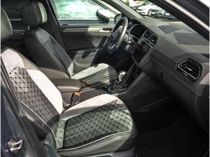 Volkswagen Tiguan 2.0 TSI 4M R-line Pano Matrix AHK Kamera