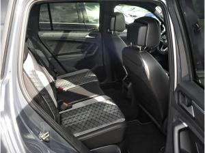 Volkswagen Tiguan 2.0 TSI 4M R-line Pano Matrix AHK Kamera