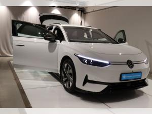 Volkswagen ID.7 Tourer Pro AHK TravelAssist Wärmepumpe EasyOpen