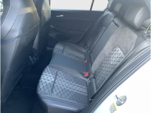 Volkswagen Golf R-Line 1,5 l eTSI 7 -Gang-Doppelkupplungsgetriebe DSG