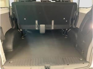 Volkswagen Transporter Kombi 2.5 eHybrid - LR *AKTION* 9SI AHK NAVI ALLWETTER 5J-GAR