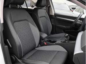 Volkswagen Golf VIII 1.5 TSI Energy Navi Kamera SideAssist ACC