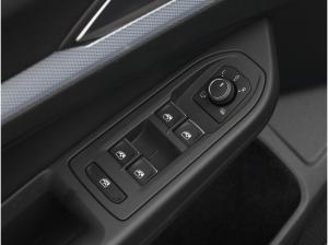 Volkswagen Golf VIII 1.5 TSI Energy Navi Kamera SideAssit ACC