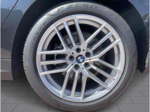 BMW 520 d xDrive Touring Navi LED Head Up etc.