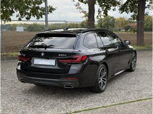 BMW 530 e Touring M SPORT*LASER*HUD*SHZ*DR.ASS*