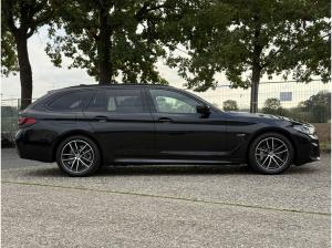 BMW 530 e Touring M SPORT*LASER*HUD*SHZ*DR.ASS*