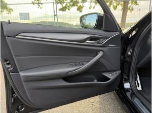 BMW 530 e Touring M SPORT*LASER*HUD*SHZ*DR.ASS*