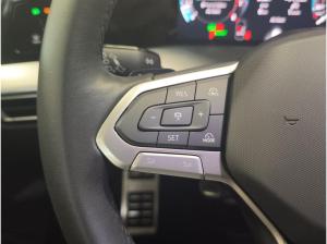 Volkswagen Golf 8 1.5 eTSI DSG Energy LED NAVI ACC SIDEASS PDC KAMERA SHZ