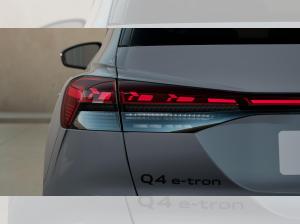 Audi e-tron Q4 performance - 2 x S line ACC Matrix TechPro AHK Pano HuD
