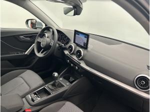 Audi Q2 30 TFSI Advanced*Kamera*AHK*Pano*LED*Navi+*Sportsitze*