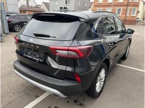 Ford Kuga Titanium 150 PS Schalter * Sofort Verfügbar*