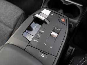 BMW 220 Active Tourer i AHK PANO SpSitze RFK ShadowL