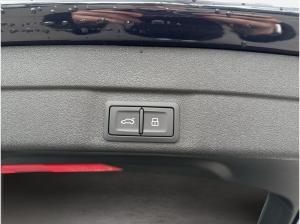 Audi A5 Avant e-hybrid quattro S tronic Matrix