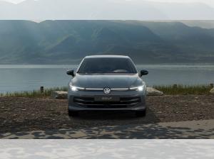 Volkswagen Golf VIII 2.0 TDI AHK RFK ACC CarPlay