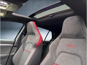 Volkswagen Golf GTI Clubsport PERF-AGA PANO WKR 360 DCC H&K *SOFORT VERFÜGBAR*