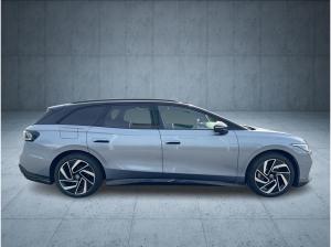 Volkswagen ID.7 Tourer Pro S 86 kWh /AHK /BLACK STYLE /PLUS-PAKETE
