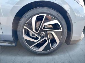 Volkswagen ID.7 Tourer Pro S 86 kWh /AHK /BLACK STYLE /PLUS-PAKETE