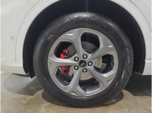 Ford Kuga ST-Line X Automatik Allrad Sportpaket Navi