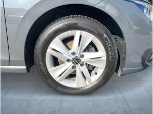 Volkswagen Golf Life 1.5 TSI NAVI R-KAMERA SHZ PDC KlimaA