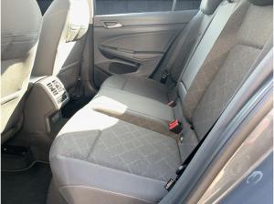 Volkswagen Golf Life 1.5 TSI NAVI R-KAMERA SHZ PDC KlimaA
