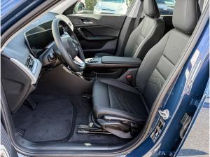 BMW iX1 xDrive30 Rückfahrkamera * Sitzheizung * Sonnenschutzverglasung * Apple Carplay/Android Auto *
