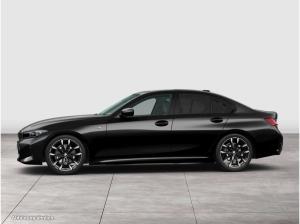 BMW 330 330i xDrive MSport DA ACC PA+ HuD AdapLED 19 LMR